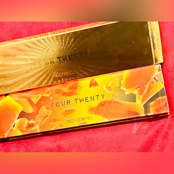 MELT “420 FOUR TWENTY” MAKEUP VAULT/ GOLD FOIL COLLECTOR BOX & GLASS ACCESSORY - Picture 5 of 14